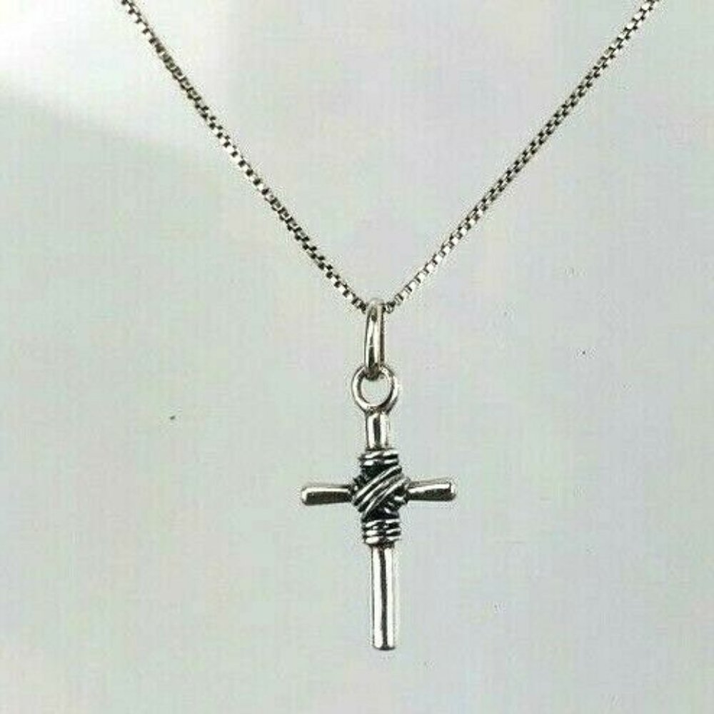 Vtg Sterling Silver Wrapped Cross Pendant Necklace